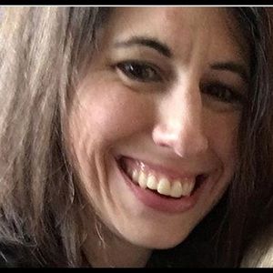 Meet your Posher, Kristin